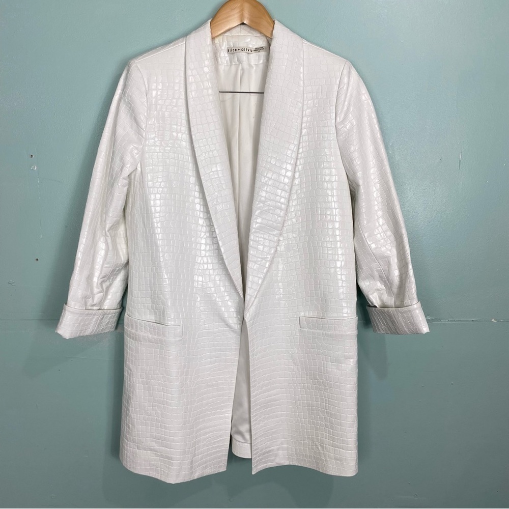 Alice & Olivia Croc Embossed Faux Leather Blazer White Sz L Oversized Open Front